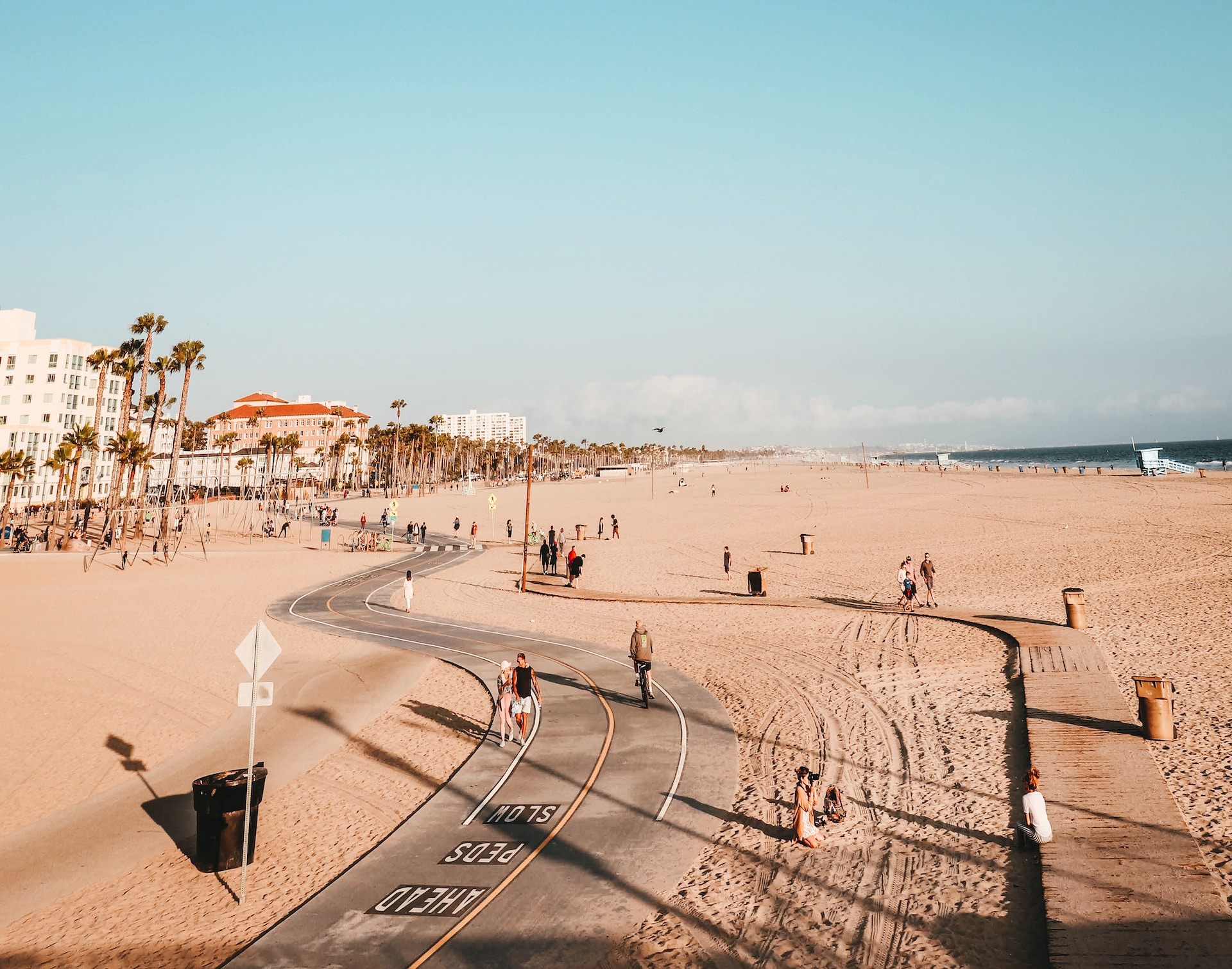 Featured Beach: Santa Monica Beach, California